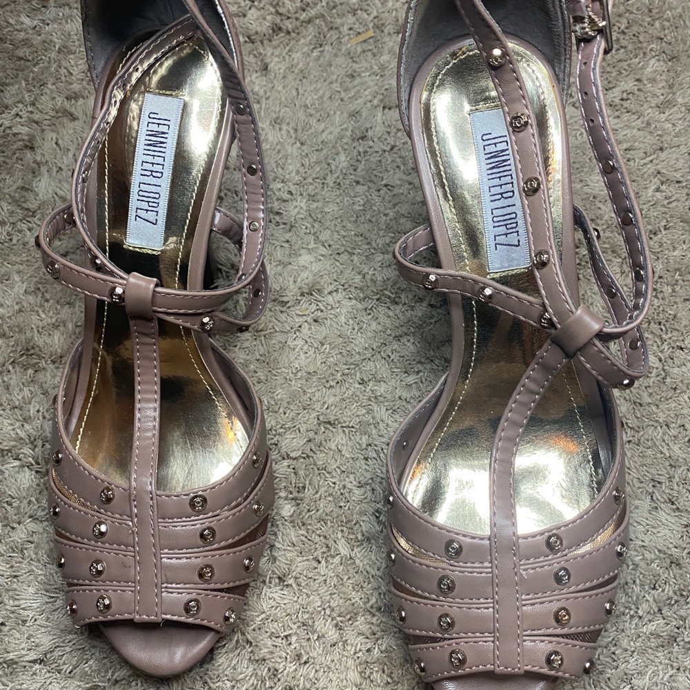 Jennifer Lopez Heels